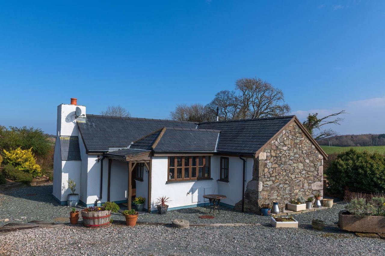 Beautiful Countryside Cottage On The North Wales Coast أبرجيل المظهر الخارجي الصورة