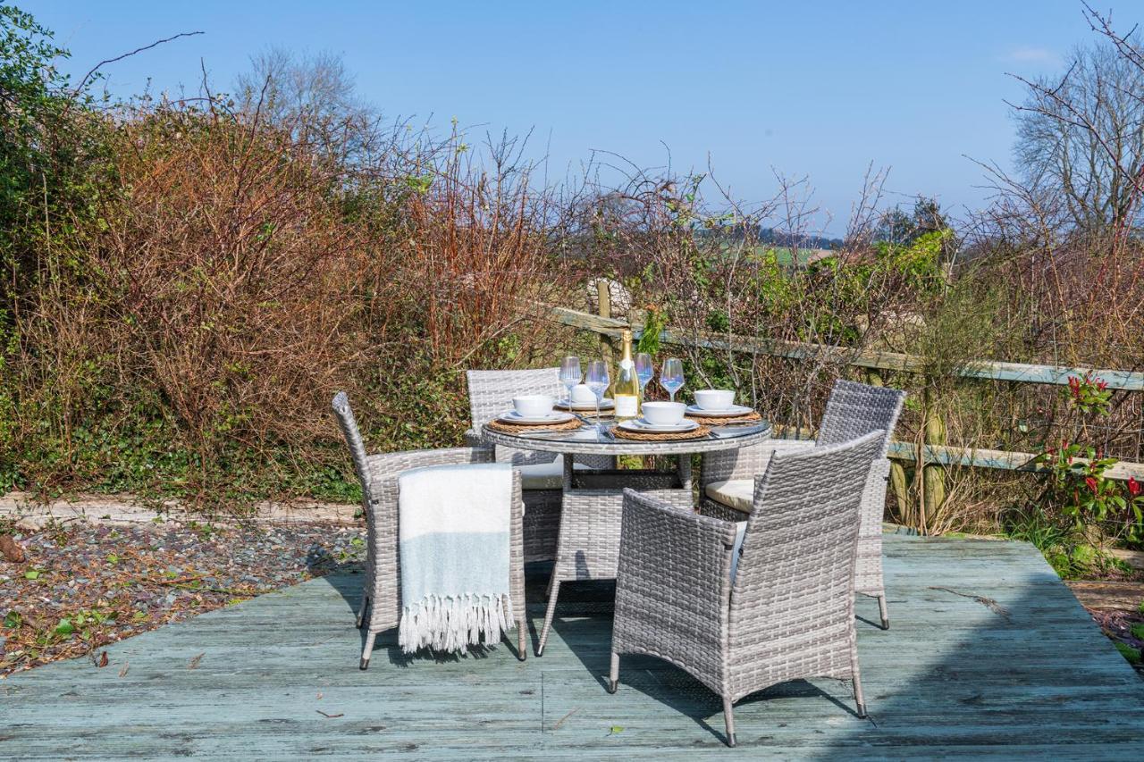 Beautiful Countryside Cottage On The North Wales Coast أبرجيل المظهر الخارجي الصورة