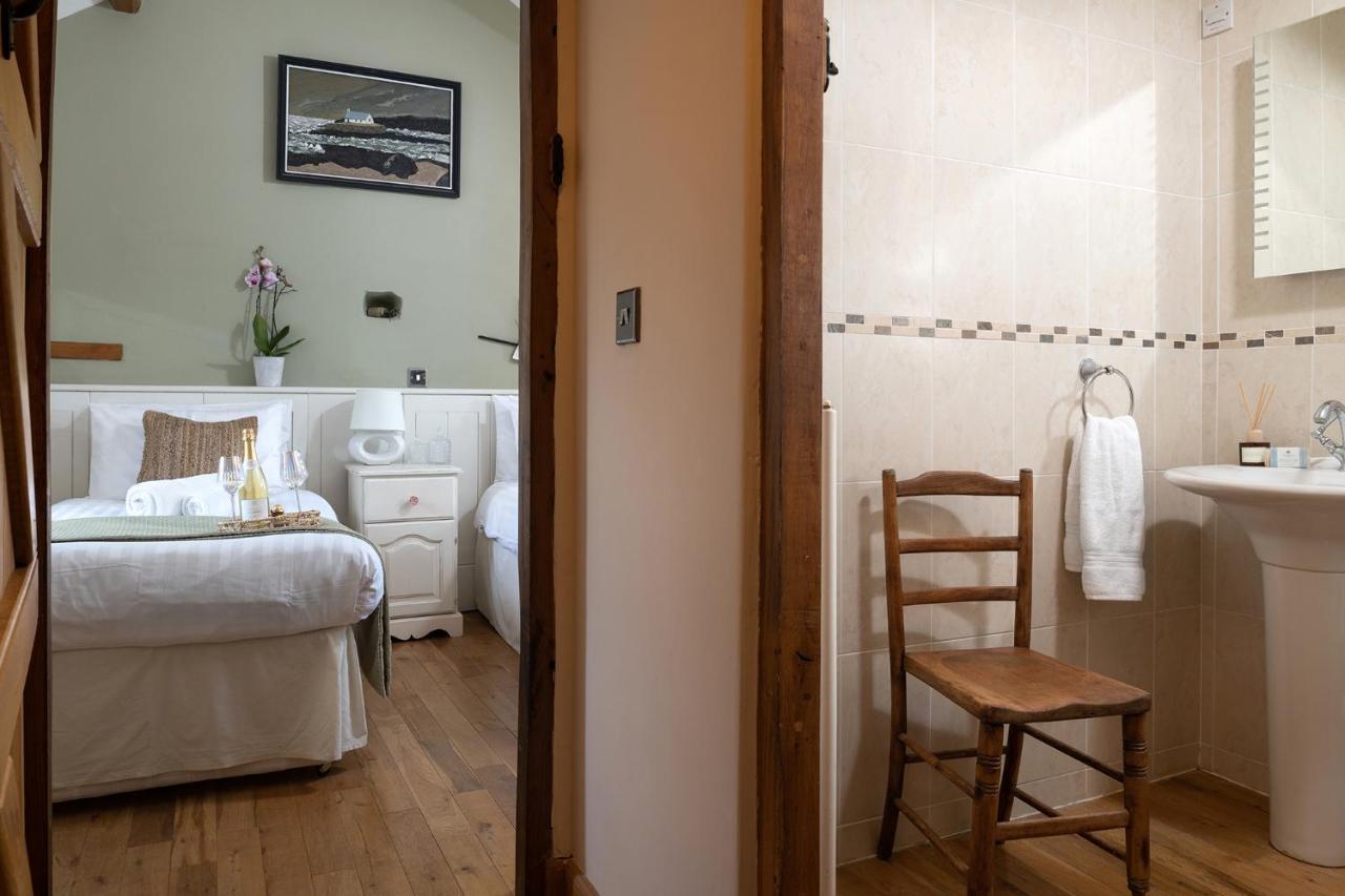 Beautiful Countryside Cottage On The North Wales Coast أبرجيل المظهر الخارجي الصورة