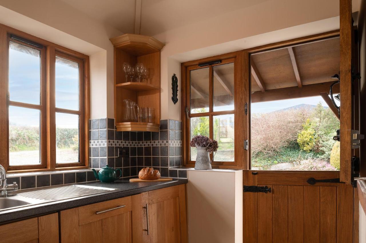 Beautiful Countryside Cottage On The North Wales Coast أبرجيل المظهر الخارجي الصورة